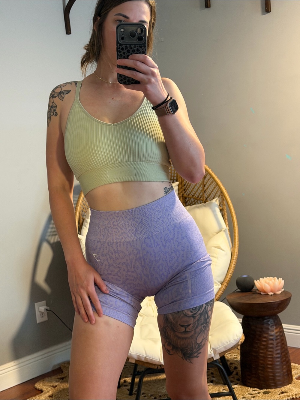 Gymshark High-Waist Lavender Active Bike Shorts for Women